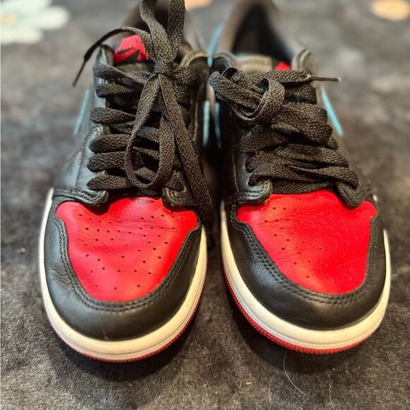 Womens Air Jordan 1 Low OG 'UNC to Chicago' (2023) Sz 6.5 - Picture 3 of 7